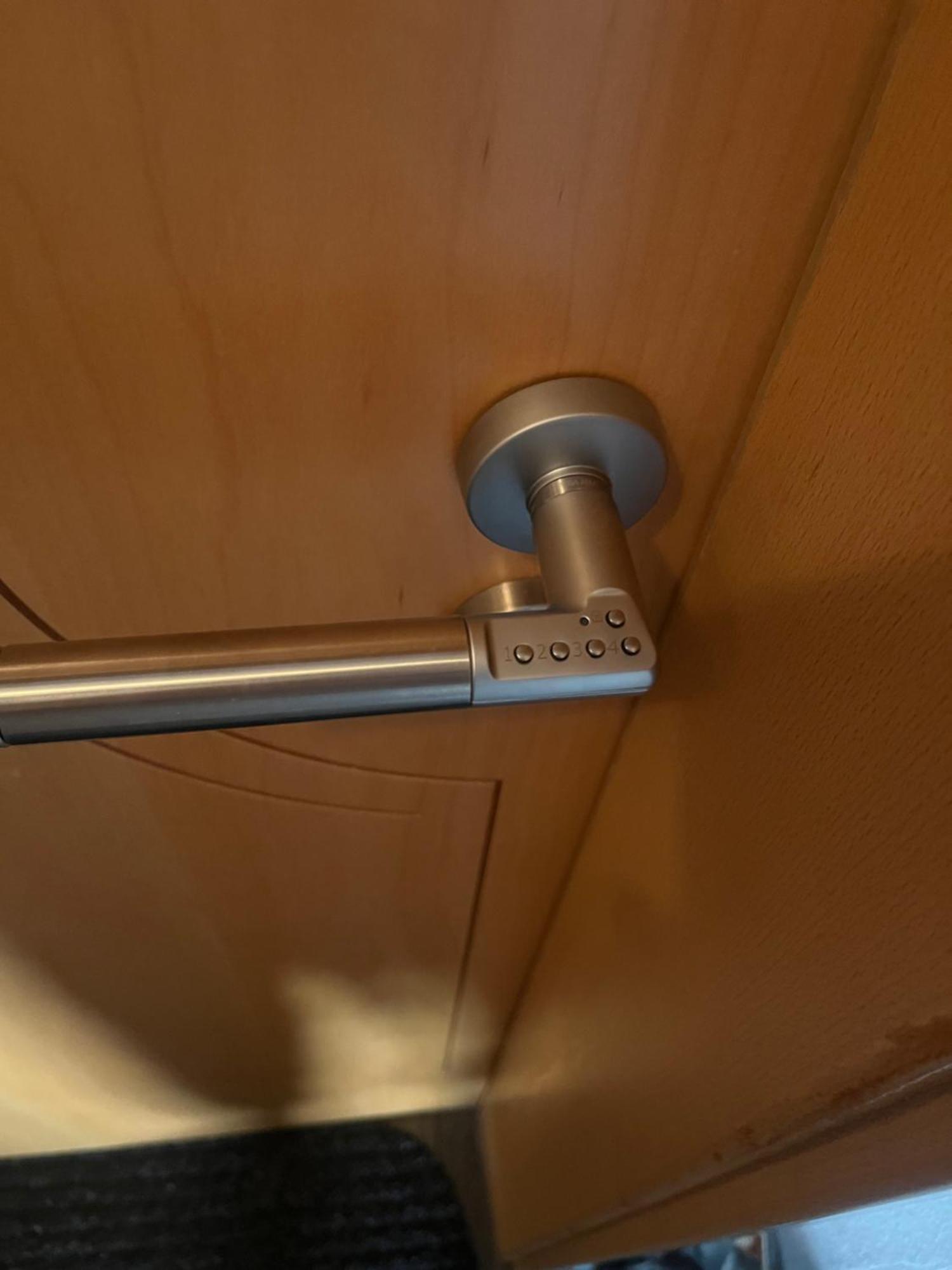 Gaestezimmer In Ratingen Bei Duesseldorf Mit Einem Hauch Luxus Ngoại thất bức ảnh