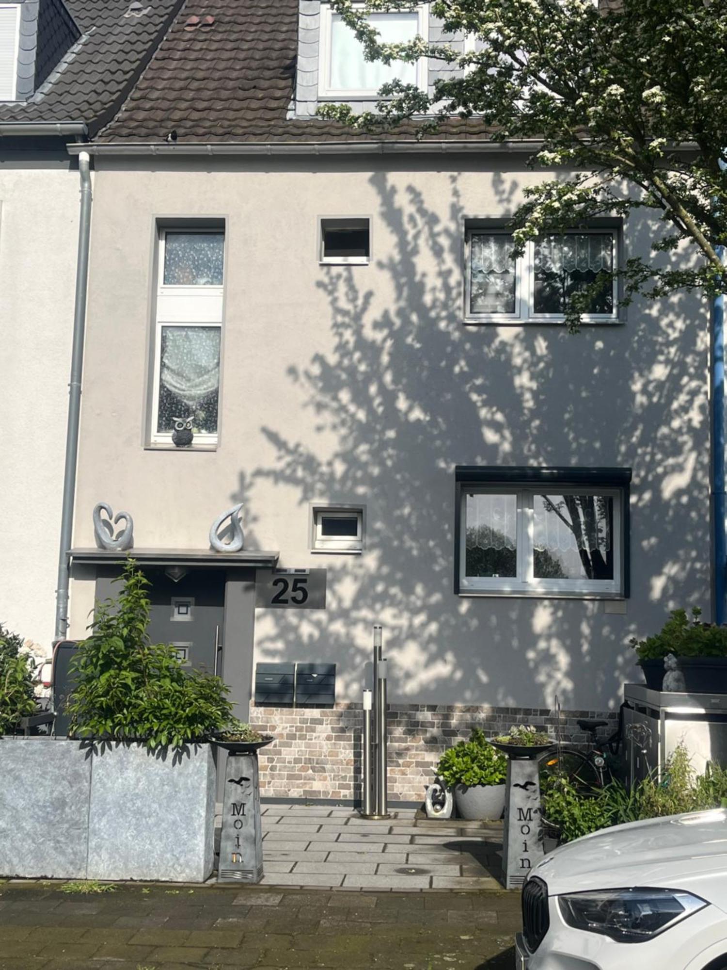 Gaestezimmer In Ratingen Bei Duesseldorf Mit Einem Hauch Luxus Ngoại thất bức ảnh